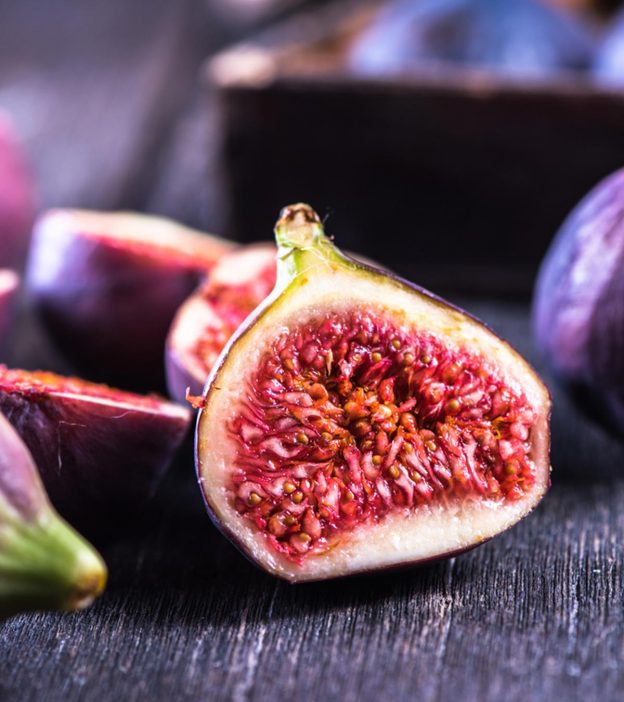 Figs For Babies: Safety, Right Age, Benefits And Recipes