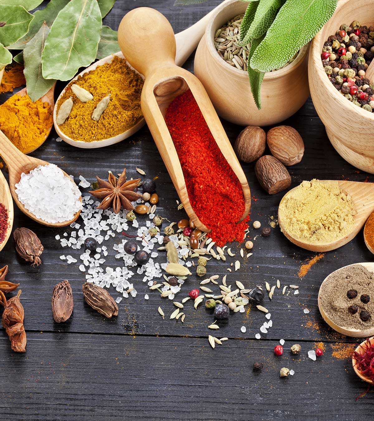 Top 10 Spices To Eat & Avoid During Pregnancy